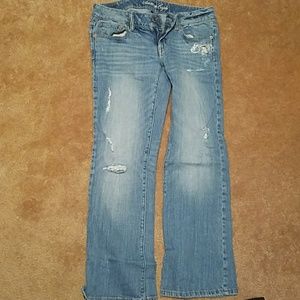 AE size 6S favorite boyfriend distressed jeans